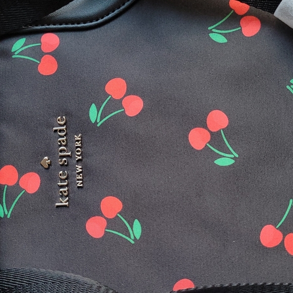KATE SPADE NWT TOSSED CHERRY MEL PACKABLE TOTE +WRISTLET! - Picture 8 of 13